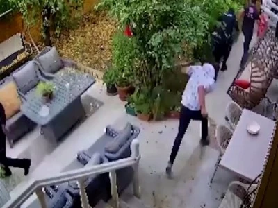 Polisi bı&ccedil;aklayan Emre'nin babası konuştu