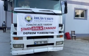 İhlas Vakfı Denizli Temsilciliği depremzedeleri kara g&uuml;nde yalnız bırakmadı
