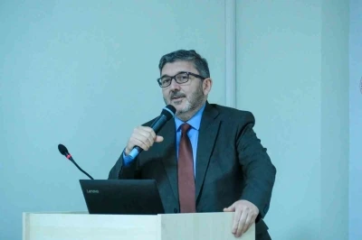 &lsquo;İİBF Mezunları ile Kariyer G&uuml;nleri&rsquo; etkinliği başladı
