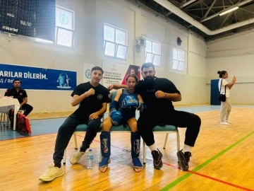 İki yıl &ouml;nce başladığı sporda T&uuml;rkiye Şampiyonu oldu
