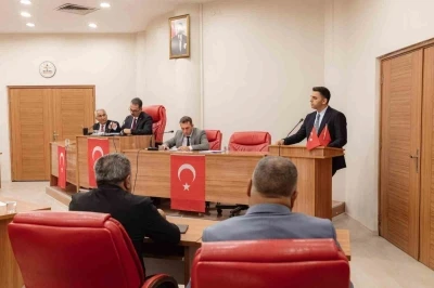 İl Genel Meclisi, işyeri kira s&uuml;relerini 3 yıldan 10 yıla &ccedil;ıkardı