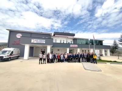 İl Sağlık M&uuml;d&uuml;r&uuml; Ko&ccedil;, hizmete başlayan yeni hastaneyi ziyaret etti
