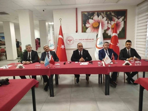 İl Sağlık M&uuml;d&uuml;r&uuml; Polat: "G&uuml;nl&uuml;k muayene kapasitemiz 10 binin &uuml;zerinde"
