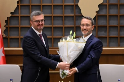 İletişim Başkanlığı'nda devir teslim