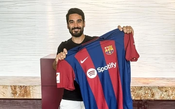 İlkay G&uuml;ndoğan, Barcelona&rsquo;ya imzayı attı
