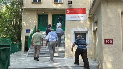 İmam caminin kapısını kilitledi, cemaat mağdur oldu