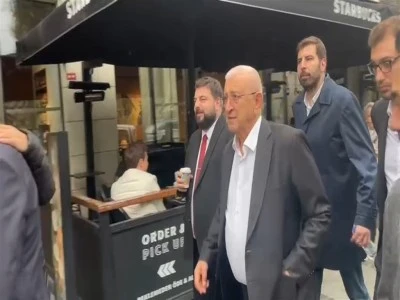 İmamoğlu'nun babası ve oğlu ifade vermek i&ccedil;in emniyete geldi