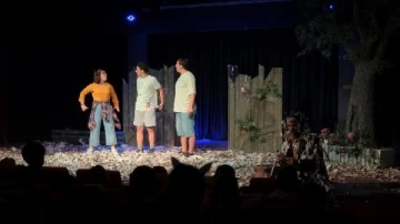 İneg&ouml;l Belediyesi &Ccedil;ocuk Tiyatro G&uuml;nleri başladı