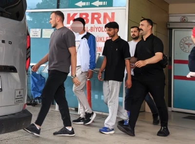 İneg&ouml;l'de  bir kişiyi gasbeden 2 ş&uuml;pheli tutuklandı