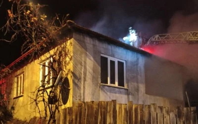 İneg&ouml;l'de ev yangını