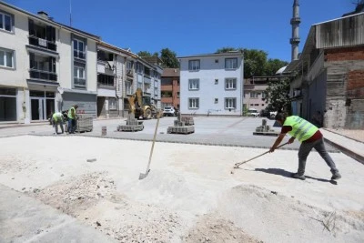 İneg&ouml;l'de kamulaştırılan alanlar otoparka d&ouml;n&uuml;ş&uuml;yor