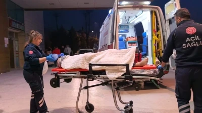 İneg&ouml;l'de merdiven boşluğuna d&uuml;şen yaşlı adam ağır yaralandı