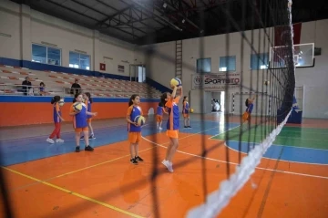 İneg&ouml;l&rsquo;de spor yapmayan &ccedil;ocuk kalmayacak