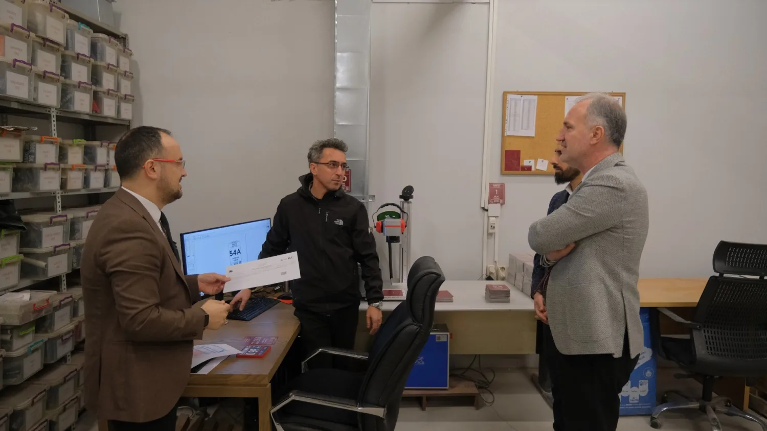 İneg&ouml;l&rsquo;de yapılar kimlikleniyor