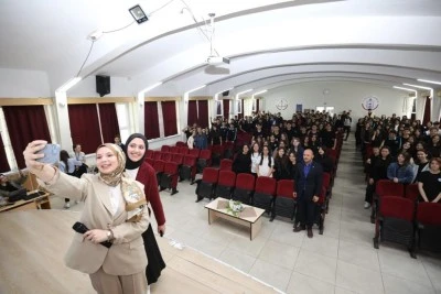 İneg&ouml;l&rsquo;deki &Ouml;ğrencilere "Dijital G&uuml;venlik" Semineri