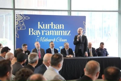 İneg&ouml;l protokol&uuml; bayramlaşma t&ouml;reninde buluştu
