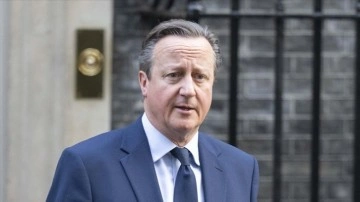 İngiltere Dışişleri Bakanı Cameron: Gemilere saldıranlara karşı harekete ge&ccedil;mekte haklıyız
