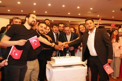 İnşaat M&uuml;hendisleri Odası Bursa Şubesi Gen&ccedil;lik Komisyonu'ndan 19 Mayıs kutlaması