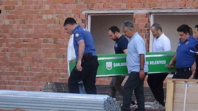 İnşaattan d&uuml;şen demirci ustası hayatını kaybetti
