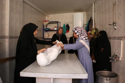 İpsala&rsquo;da gassal kursu: &rsquo;Mesleğe ilgi arttı&rsquo;
