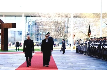 Sudani ile Scholz g&ouml;r&uuml;şt&uuml; 