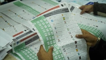 Irak'ta 10 yıl sonra d&uuml;zenlenen yerel se&ccedil;imlerde Şii partiler ilk sıralarda yer aldı