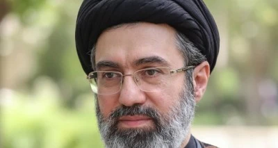 İran dini lideri Hamaney: "Basra K&ouml;rfezi ve H&uuml;rm&uuml;z Boğazı'nda yeni bir sayfa a&ccedil;ılıyor"