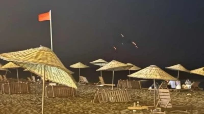 İran'ın fırlattığı f&uuml;zeler T&uuml;rkiye'den bu şekilde g&ouml;r&uuml;ld&uuml;