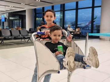 İran merkezli olan ATA Airlines u&ccedil;ağı İstanbul Havalimanı&rsquo;na acil iniş yaptı
