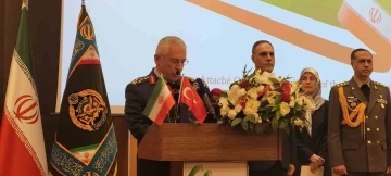 &rsquo;İran Ordu G&uuml;n&uuml;&rsquo; Ankara&rsquo;da kutlandı
