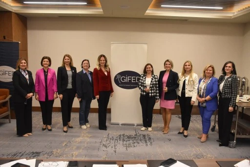 İş d&uuml;nyasının kadın başkanları Bursa'da buluştu 