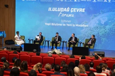 İş insanları 'Yeşil &Ccedil;evre' i&ccedil;in Uludağ'da toplandı