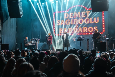 İş Sanat, 2026&rsquo;yı Demet Sağıroğlu ve Barbaros ile Karşıladı