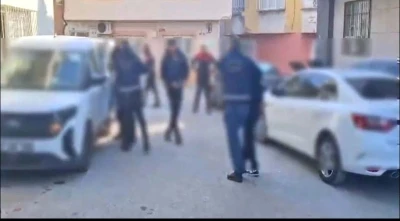 İş yeri ve ara&ccedil; molotofkokteyli atılarak kundaklandı