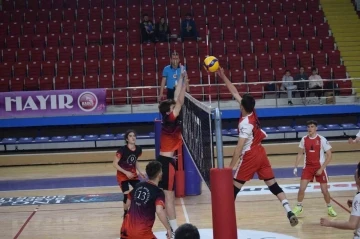 İşitme Engelliler Voleybol T&uuml;rkiye Şampiyonası Afyonkarahisar&rsquo;da
