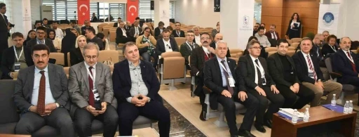 İşletmelerin sorunları ve &ccedil;&ouml;z&uuml;m &ouml;nerileri KSO&rsquo;da masaya yatırıldı
