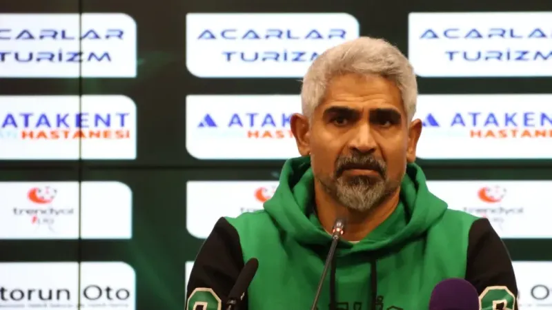 İsmet Taşdemir: &ldquo;Rakibin 10 kişi kalması oyunu farklı yere getirdi&rdquo;