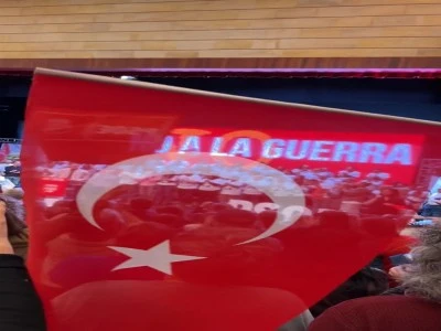 İspanya Başbakanı Sanchez'den T&uuml;rk bayraklı paylaşım