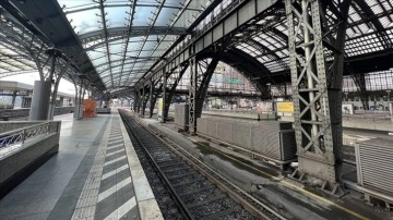 İspanya demir yolu şirketi Renfe'nin &ccedil;alışanları 5 g&uuml;nl&uuml;k grev a&ccedil;ıkladı