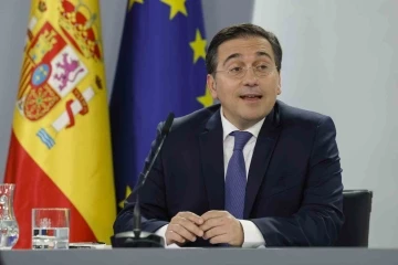 İspanya Dışişleri Bakanı Albares: "(Filistinliler) Ebediyen m&uuml;lteci olmaya mahkum edilemezler"
