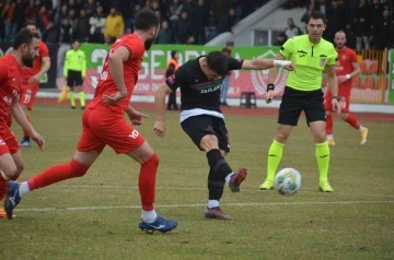 Isparta 32 Spor: 0 &Ccedil;orum FK: 0
