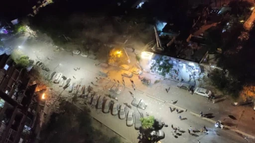 İsrail, Şam&rsquo;da bir binayı hedef aldı: 4 &ouml;l&uuml;
