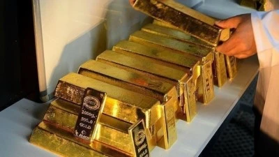 İstanbul Altın Rafinerisi'ne operasyon: 21 g&ouml;zaltı