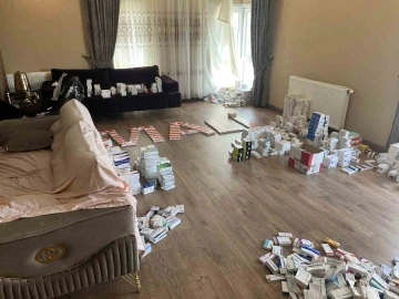 İstanbul&rsquo;da eş zamanlı sahte ila&ccedil; operasyonu: 2 g&ouml;zaltı
