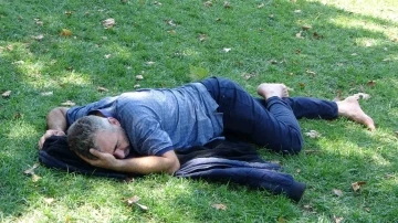 İstanbul&rsquo;da Eyyam-ı Bahur sıcakları vatandaşları etkisine almaya devam ediyor
