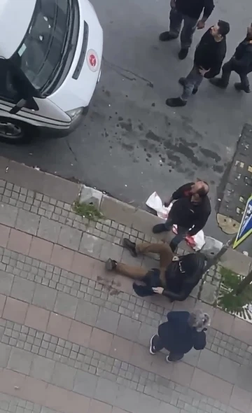 İstanbul&rsquo;da hakim, sara n&ouml;beti ge&ccedil;irdiği iddia edilen şahsı yanlışlıkla vurdu
