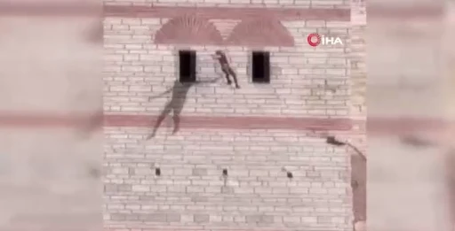 İstanbul Fatih&rsquo;te vahşet: İki kadını &ouml;ld&uuml;rd&uuml;kten sonra intihar etti