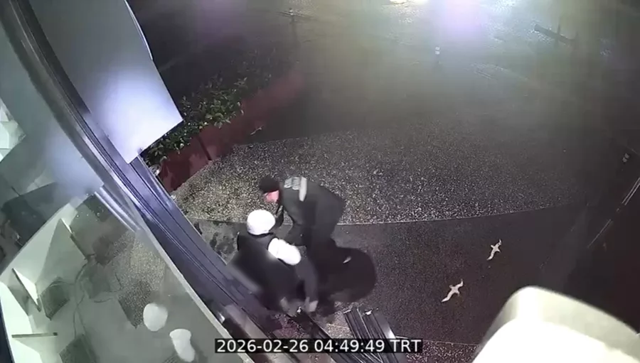 İstanbul G&ouml;kt&uuml;rk'te kuyumcu soygunu