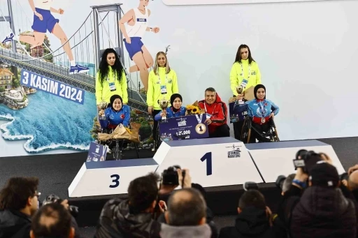 İstanbul Maratonu&rsquo;na Bağcılarlı atletler damgasını vurdu
