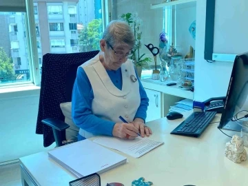 İstanbul Tabip Odası, Karatay&rsquo;a 18 bin lira manevi tazminat &ouml;deyecek
